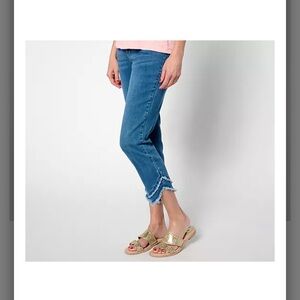 Isaac Mizrahi Live! Regular True Denim Crop Jeans with Fringe Hem Sz 14P